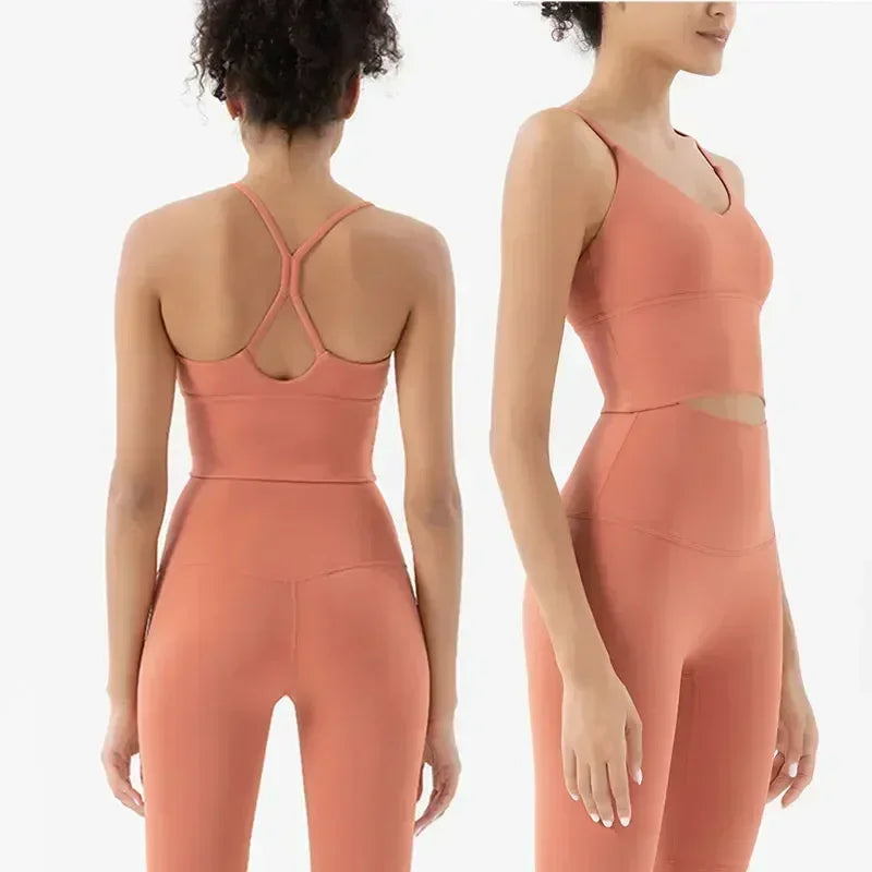 Women’s 2-Piece Sportswear Set – Gym Bra & Leggings