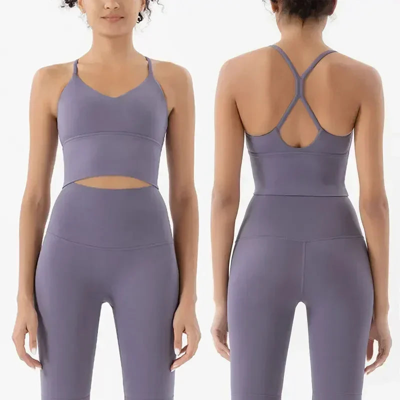 Women’s 2-Piece Sportswear Set – Gym Bra & Leggings