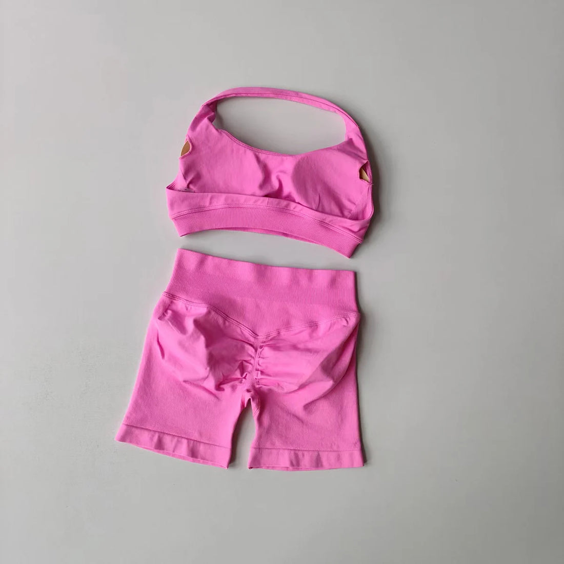 Women’s Seamless Yoga Set – Sports Bra & Shorts Gym Outfit